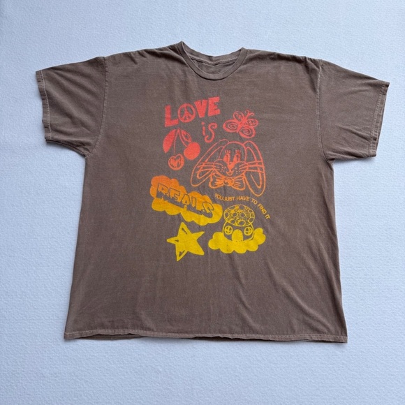 Urban outfitters Love is Real T-Shirt Oversized L/XLarge - Picture 2 of 11